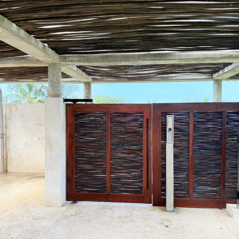 Premium Apartment - Beachfront - Luxury condo - Two-Bedroom Deluxe Apartment with Ocean View - 36