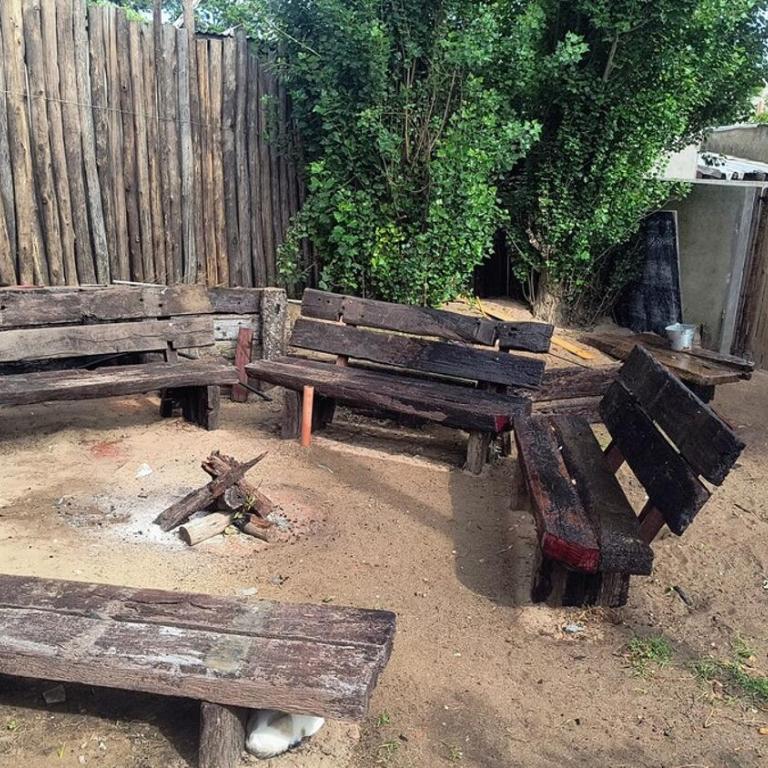 Hermosa casa en la costa estilo rústico - Casa de 4 dormitorios - 13