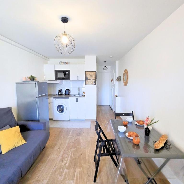 Port-Fréjus T2 Cosy, Plages & Base Nature, Parking - One-Bedroom Apartment - 7