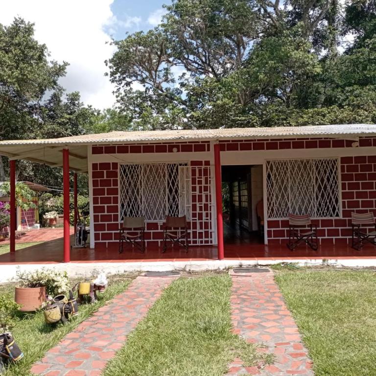 Villa Jacky Gigante Huila Casa de Campo - Villa - 1