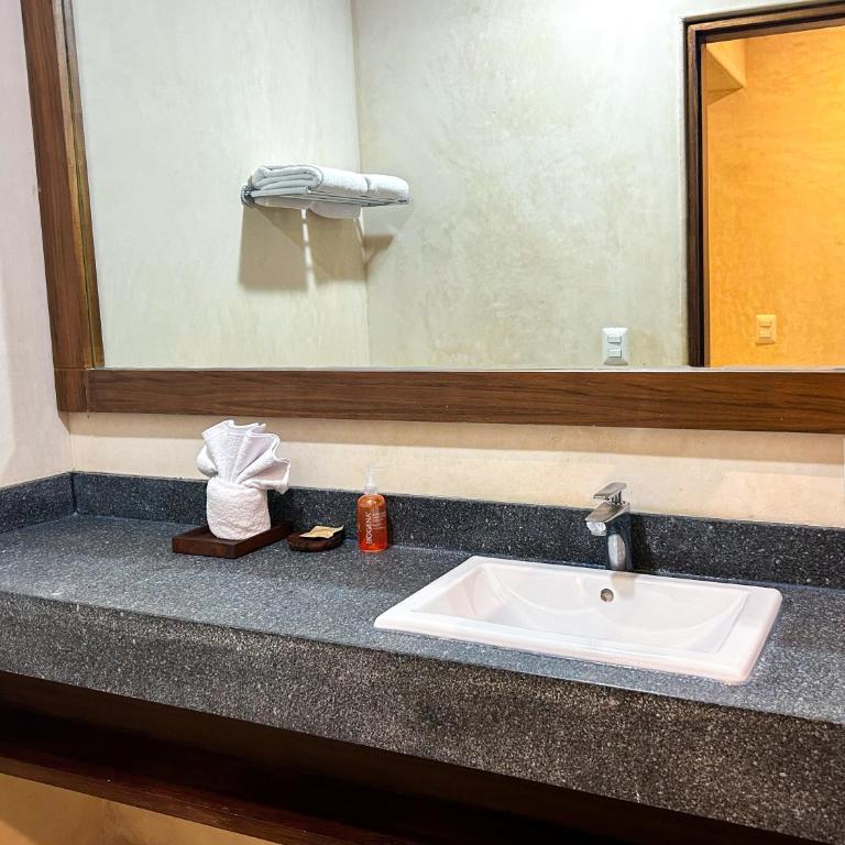 Albra Tulum - Standard King Room - 4