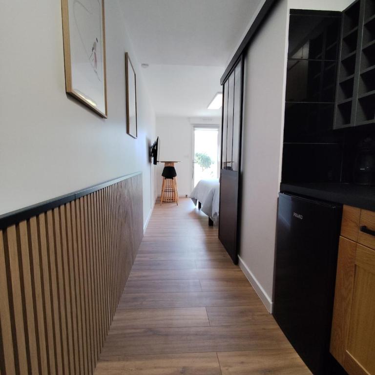 Studio tout confort avec vue lac - Appartement 1 Chambre - 19