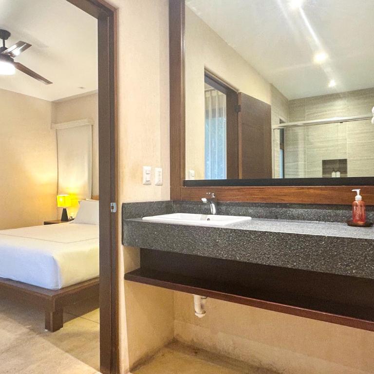 Albra Tulum - King Studio with Sofa Bed - 6