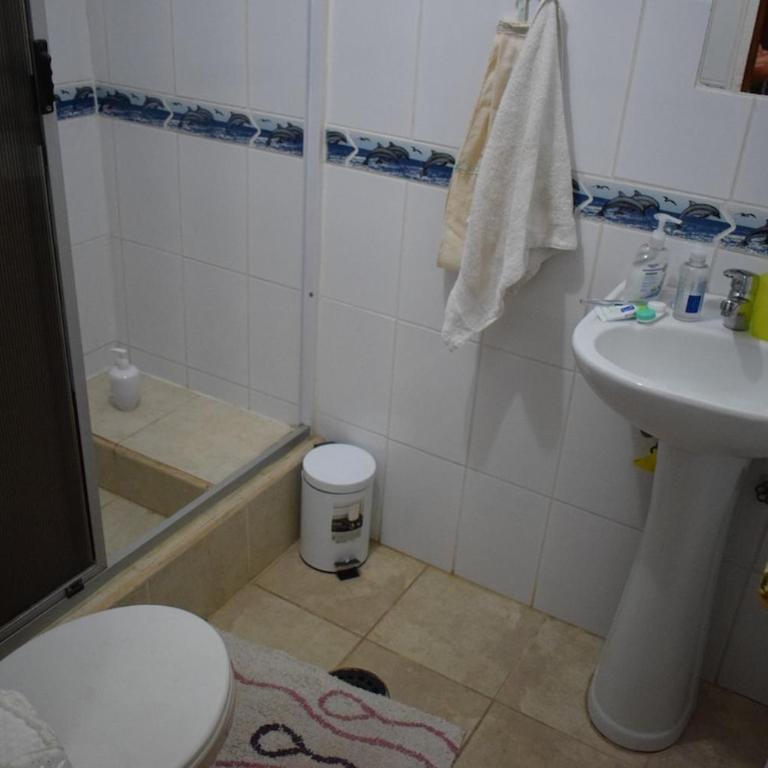 Acogedora Casa Familiar - Four-Bedroom Vacation Home - 13