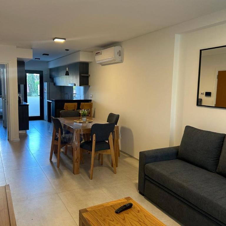 Depto 2 ambientes moderno y amplio - One-Bedroom Apartment - 9