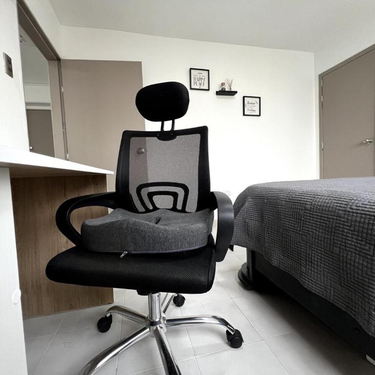 1401 Apartamento con AC, Piscina y Cerca Playa - Two-Bedroom Apartment - 5