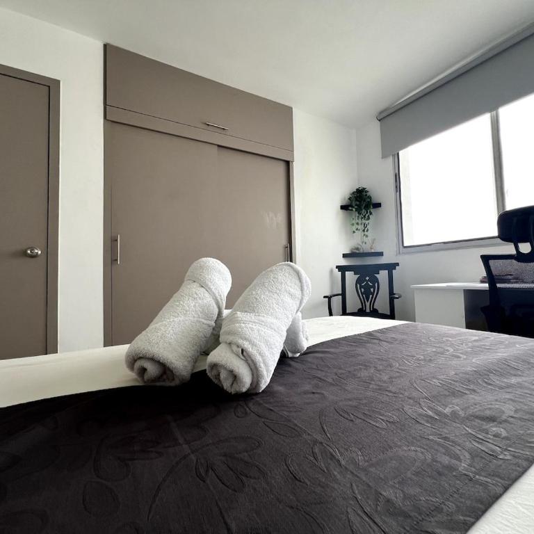 1401 Apartamento con AC, Piscina y Cerca Playa - Two-Bedroom Apartment - 14