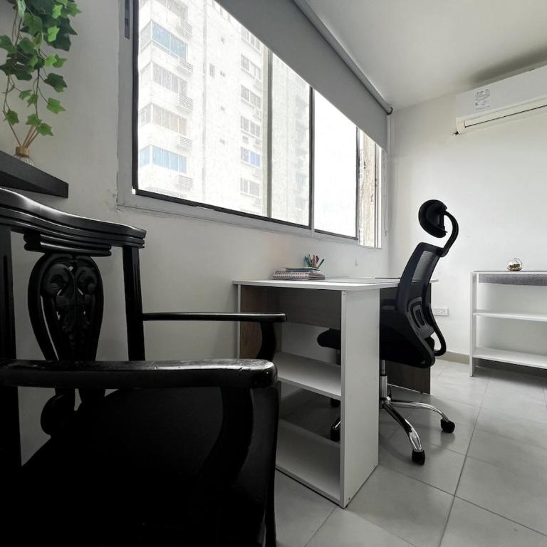 1401 Apartamento con AC, Piscina y Cerca Playa - Two-Bedroom Apartment - 57