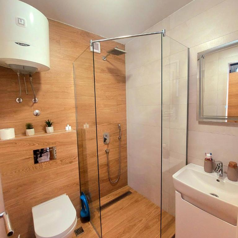Bianca - One-Bedroom Apartment - 11