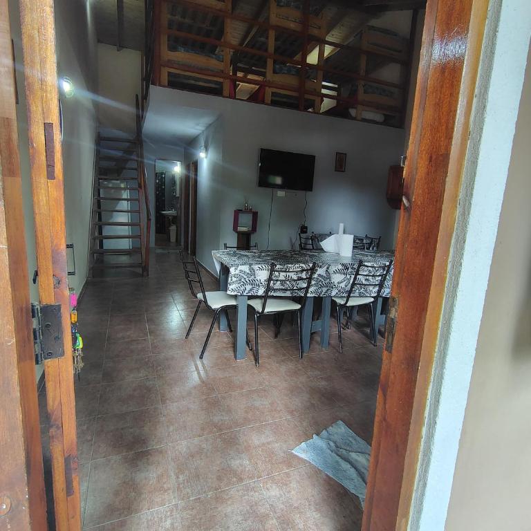 Large Duplex #1 - Casa de 3 dormitorios - 4