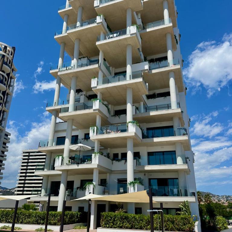 Clubrent - Silver Tower - Apartamento de 2 dormitorios con vistas a la piscina - 36