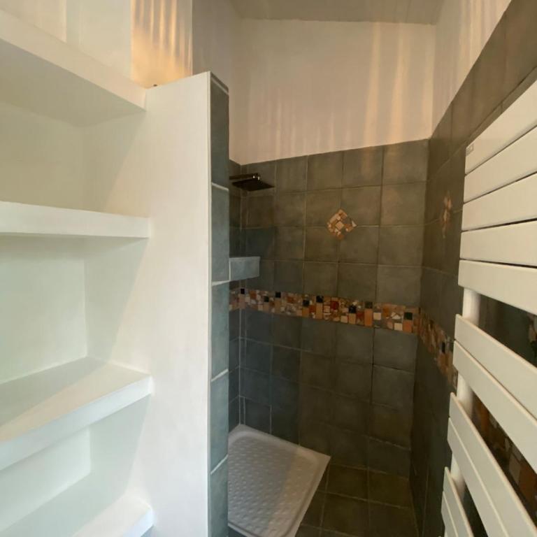 L'Échappée Belle 3 étoiles - Piscine, Jardin et Pool-house - Proche Cité - Three-Bedroom Villa - 26