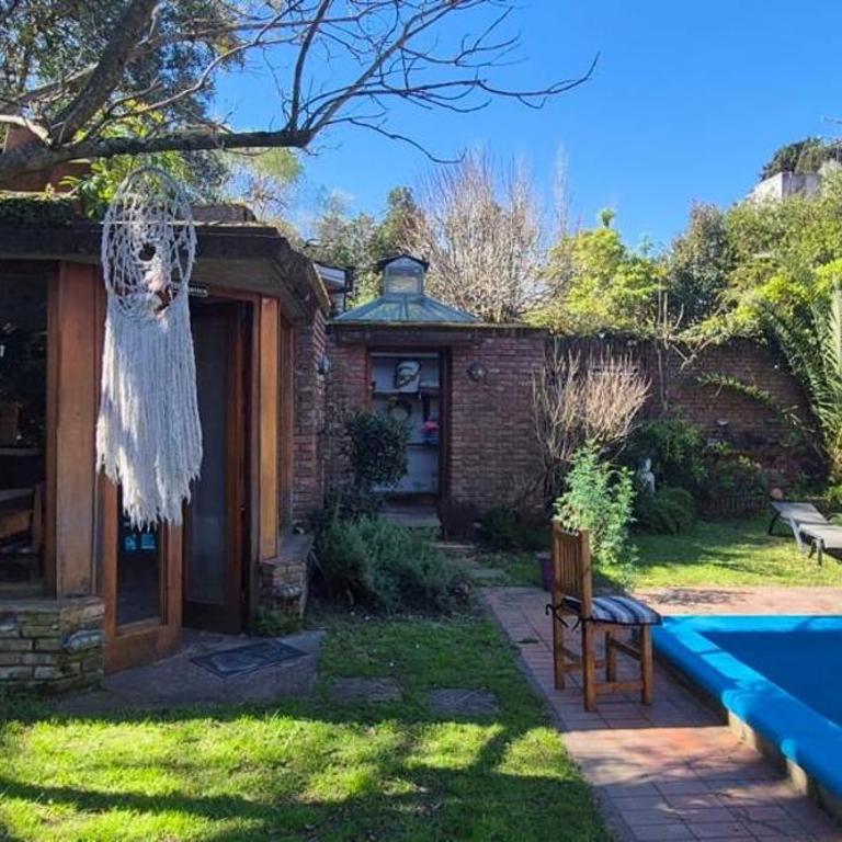 Masones - Five-Bedroom House - 22