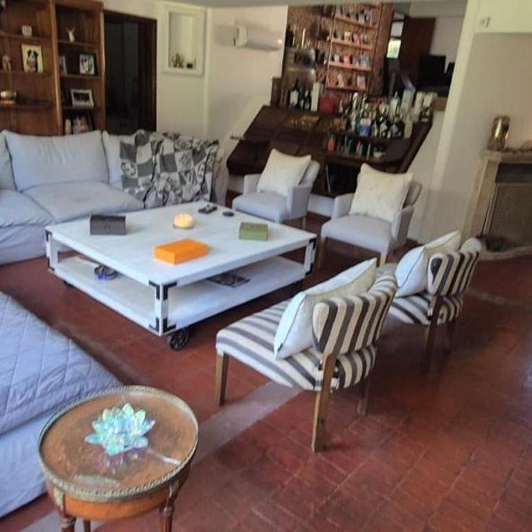 Masones - Five-Bedroom House - 26