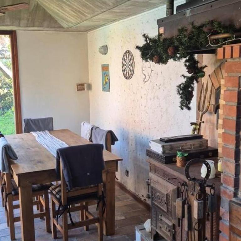 Masones - Five-Bedroom House - 28