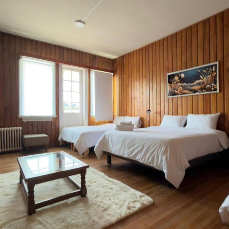 Travels Hotel - Family Room - 2