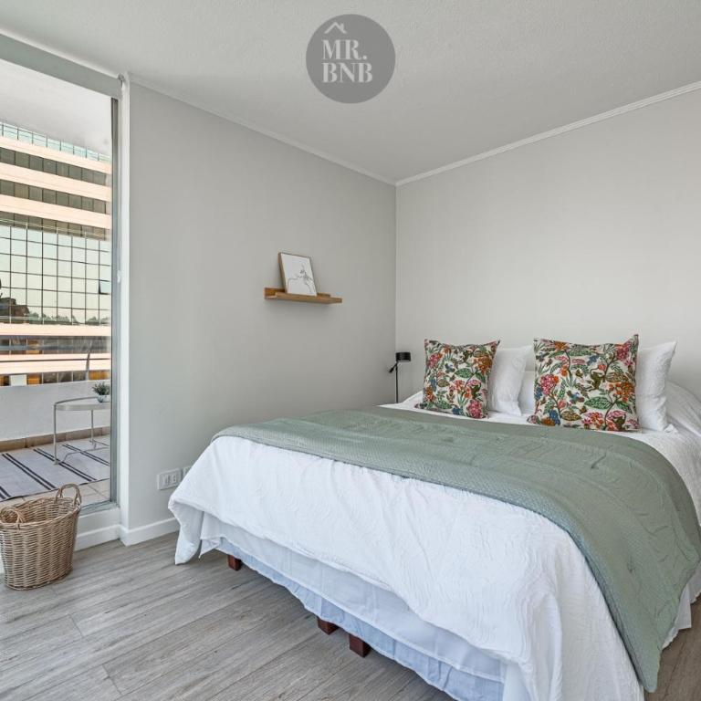 Nueva Lyon Apartments by Mr BnB - Two-Bedroom Apartment with Terrace - 13
