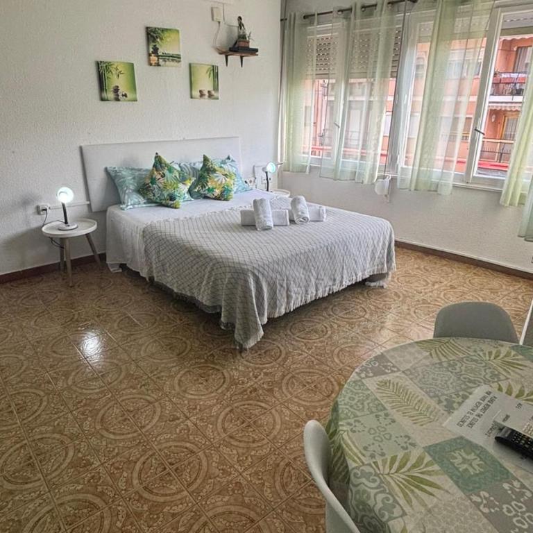 Donatella Guesthouse - Double Room with Shared Bathroom - 1