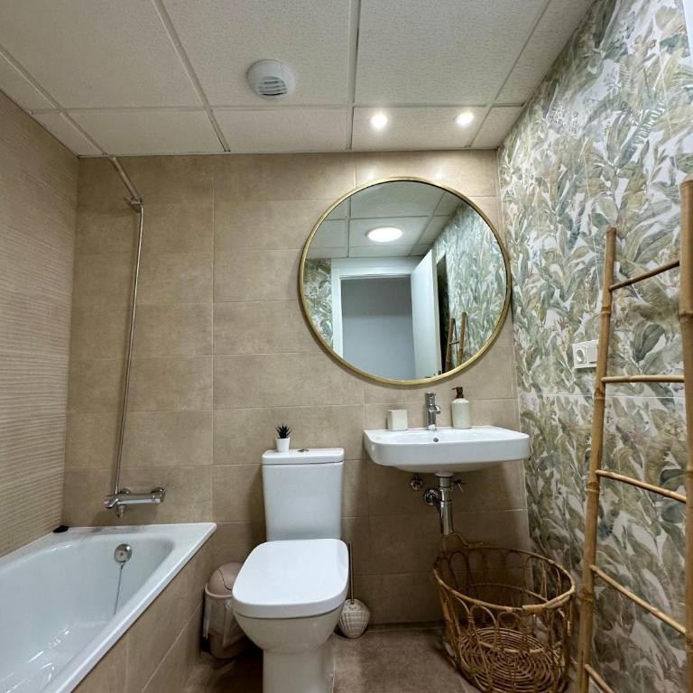 OCEAN APARTAMENT !! 1ª Línea del Mar, piscina, parking, wifi - Apartamento de 2 dormitorios - 19
