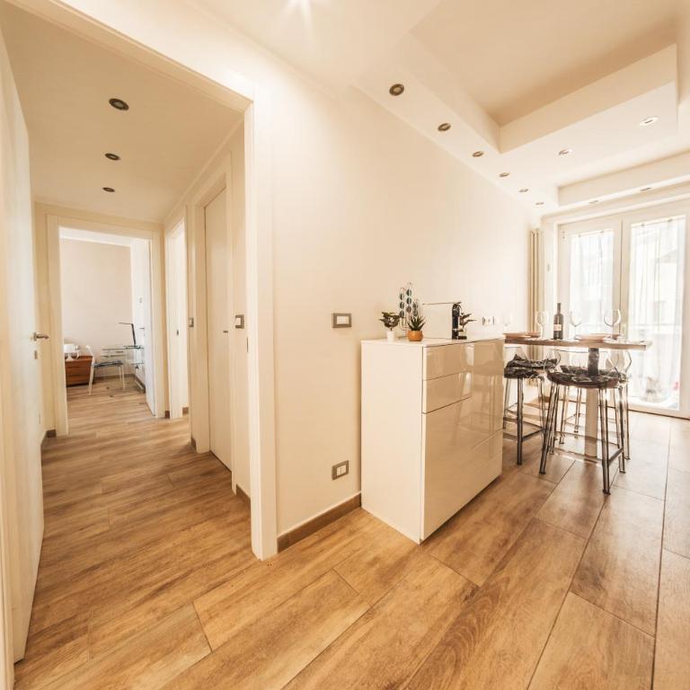 Polonghera Residence - Alps Skyline & Polytechnic - Two-Bedroom Apartment - 9