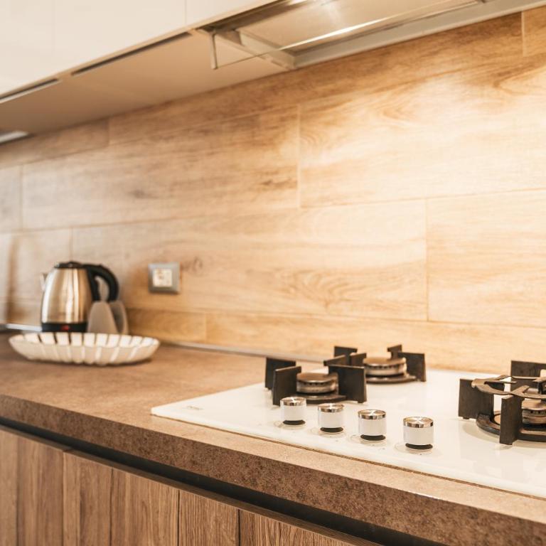 Polonghera Residence - Alps Skyline & Polytechnic - Two-Bedroom Apartment - 13