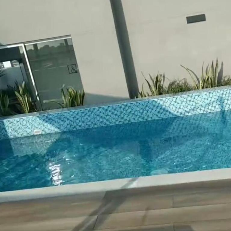 cozy apartment with swimming pool parking includ - Three-Bedroom Apartment - 20
