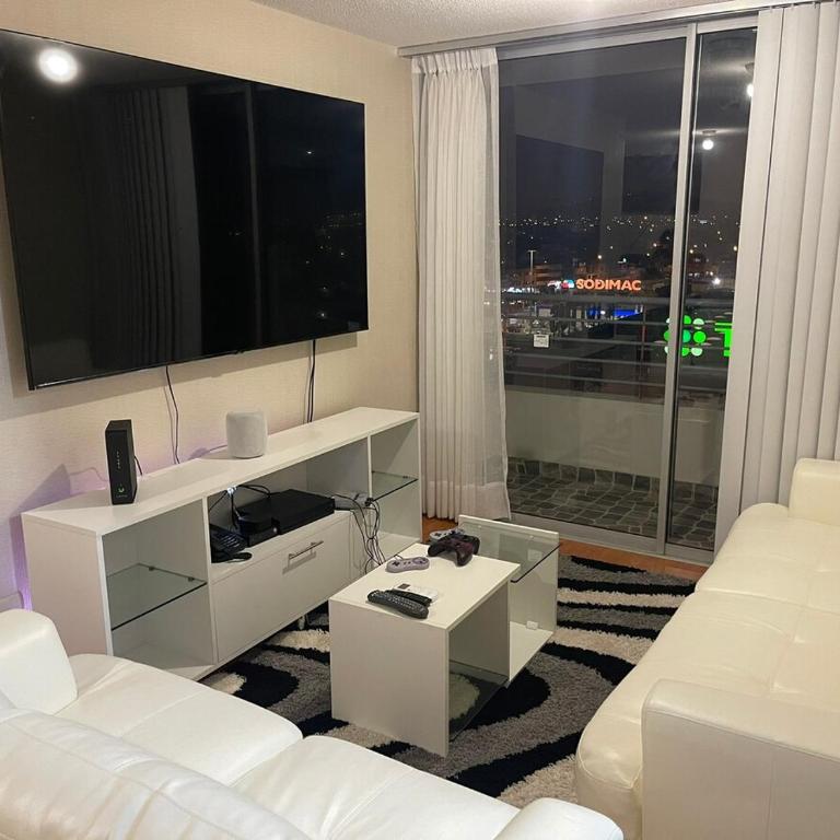 New Apartment near the airport with parking - Three-Bedroom Apartment - 1