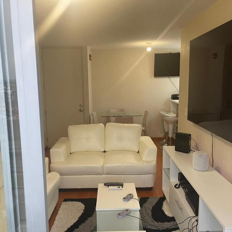New Apartment near the airport with parking - Three-Bedroom Apartment - 3