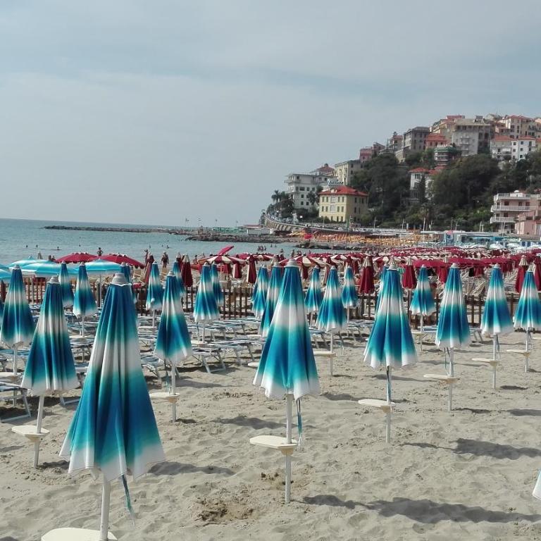 Case Vacanze Borgo Marina IMPERIA - Appartamento su 2 Livelli con 1 Camera da Letto - 36