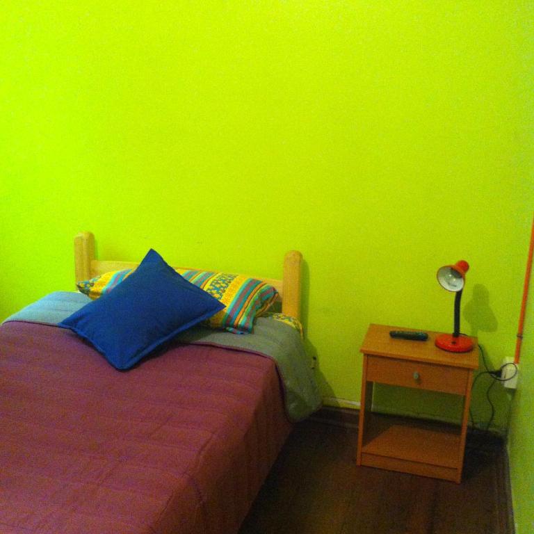 Hostal Tricontinental 2 - Standard Single Room with Shared Bathroom - 8
