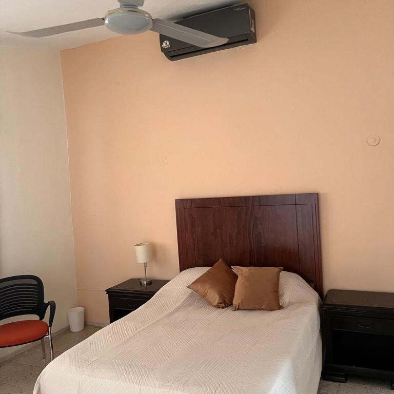 Apartment in Merida - Two-Bedroom Apartment - 12