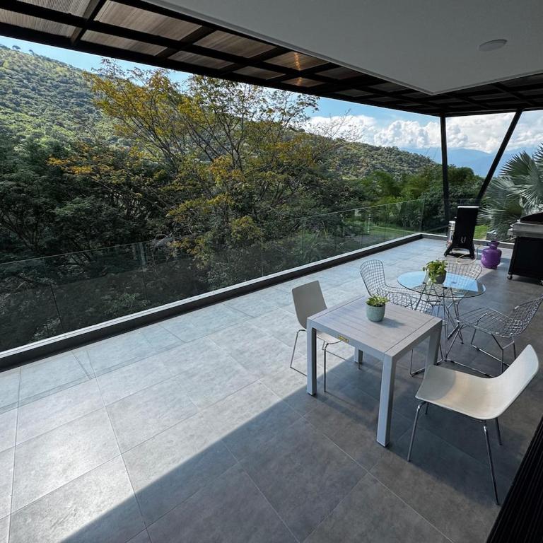 Luxury estate in San Jerónimo with infinity pool - Five-Bedroom House - 18