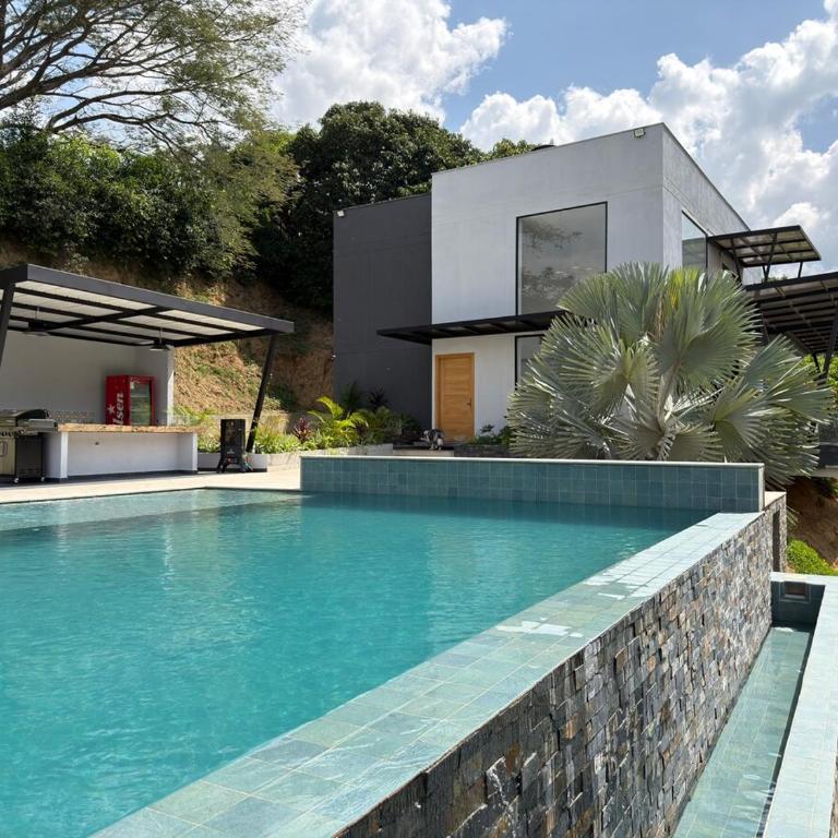 Luxury estate in San Jerónimo with infinity pool - Five-Bedroom House - 1