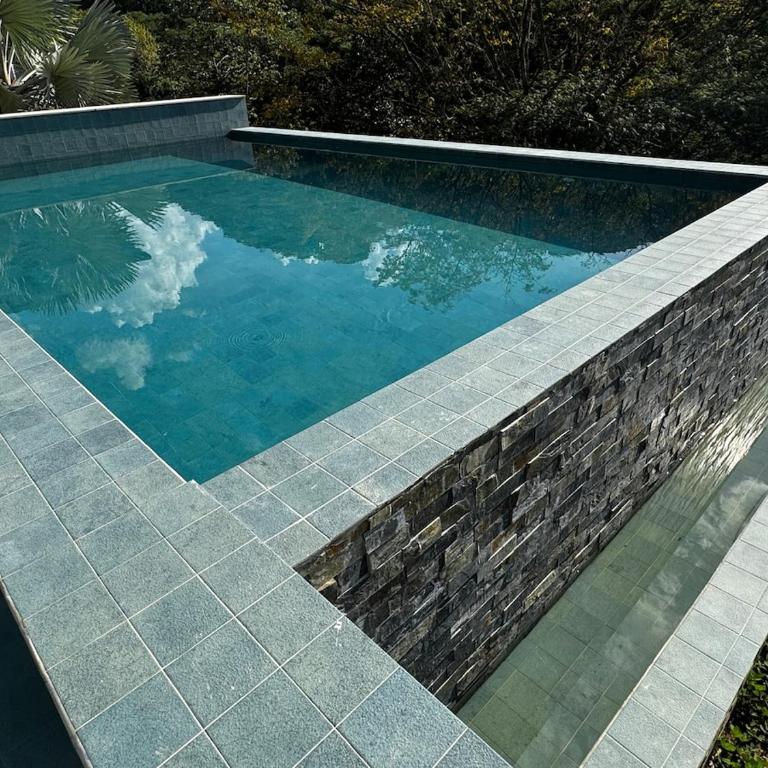 Luxury estate in San Jerónimo with infinity pool - Five-Bedroom House - 34