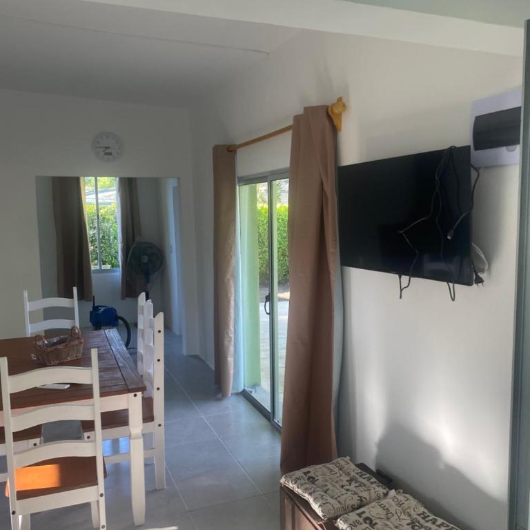 La Camelia - One-Bedroom Apartment - 6