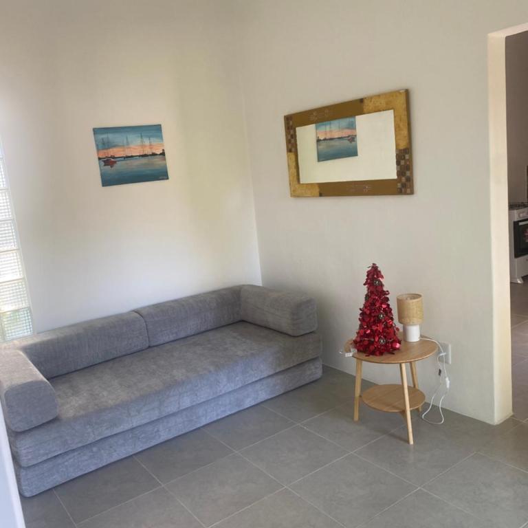 La Camelia - One-Bedroom Apartment - 9