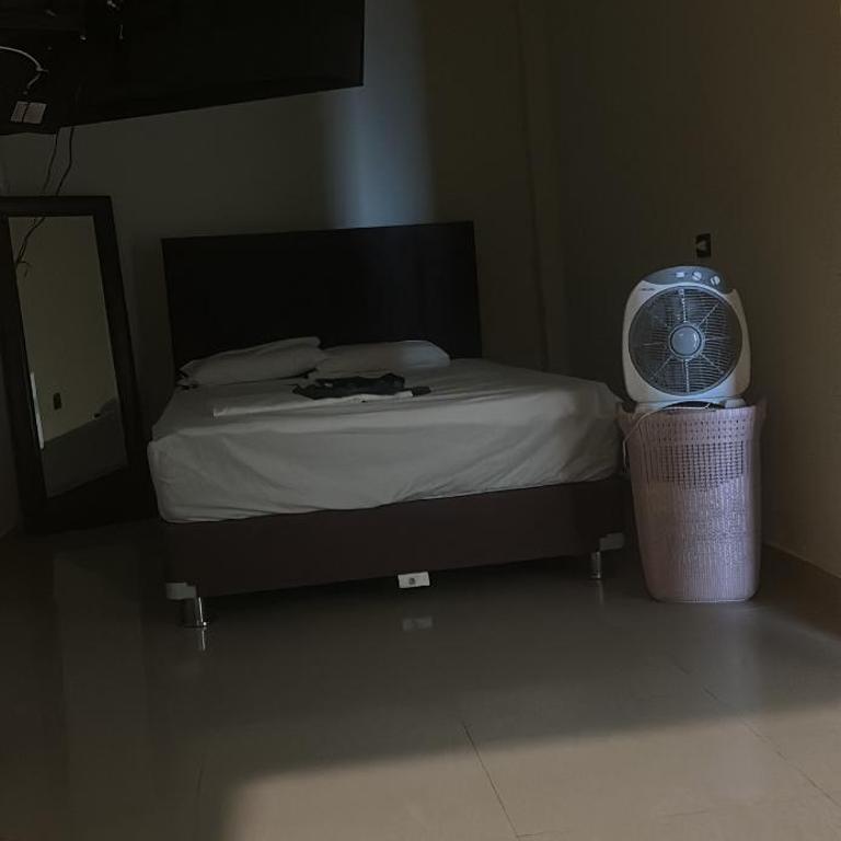 Casa Premium Iquitos 3 hab, 2 baños, Aire Acondicionado, Starlink y Cine para 6 huéspedes - Three-Bedroom House - 14