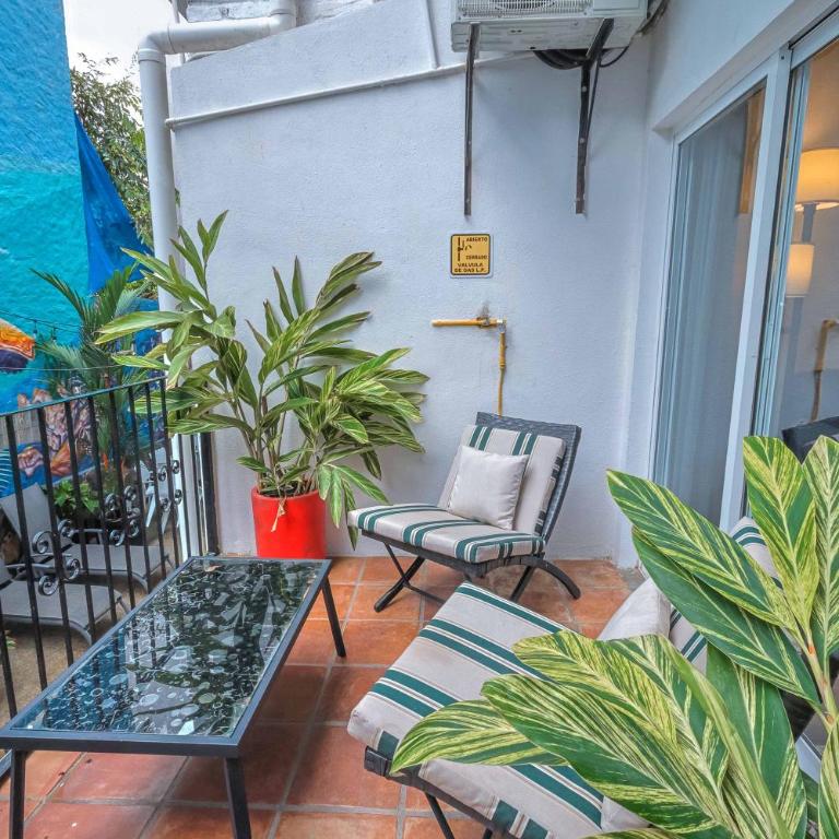 Cozy & Fully Equipped Studio in Zona Romantica - One-Bedroom Apartment - 16