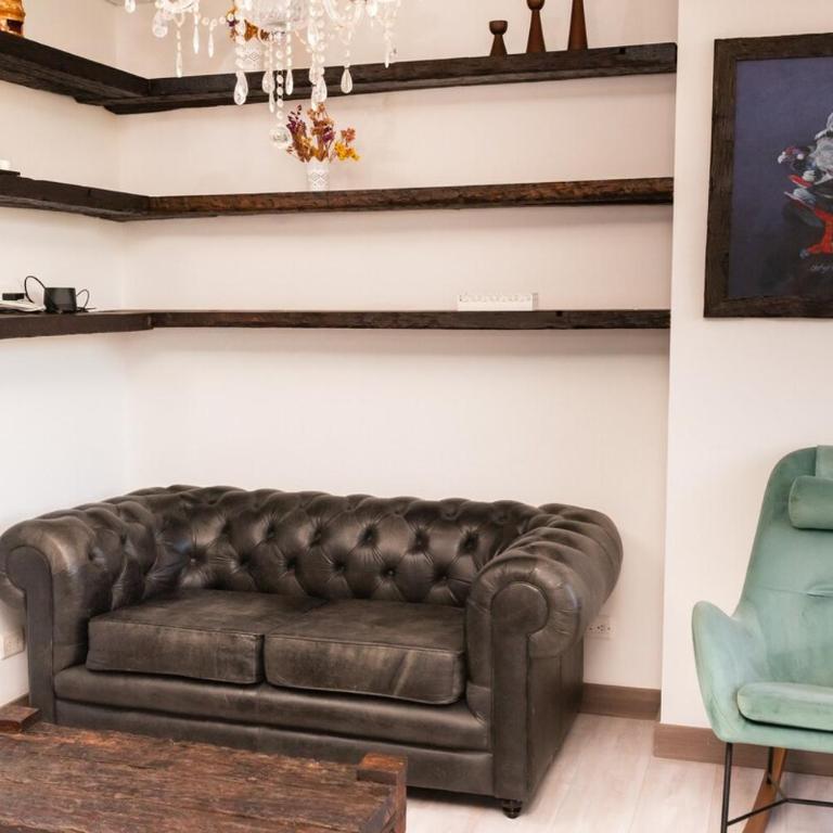 El Poblado 3 BR Family Apt with Breathtaking View - Three-Bedroom Apartment with Balcony - 34