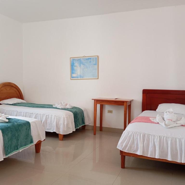 Hostal Insular - Habitación Triple Estándar - 1