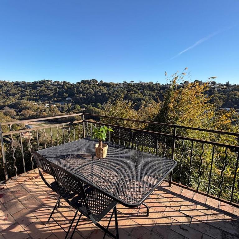 Maison atypique avec vue à Saint Paul de Vence - Villa mit 2 Schlafzimmern - 40