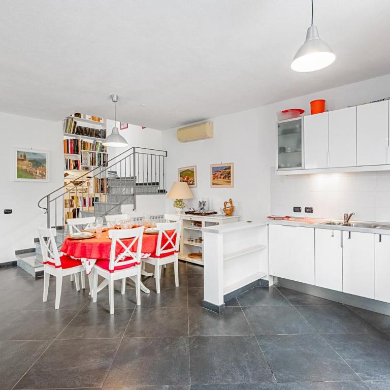 Moneglia Villa in A Quiet Place - Happy Rentals - Villa con Vista Mare - 4