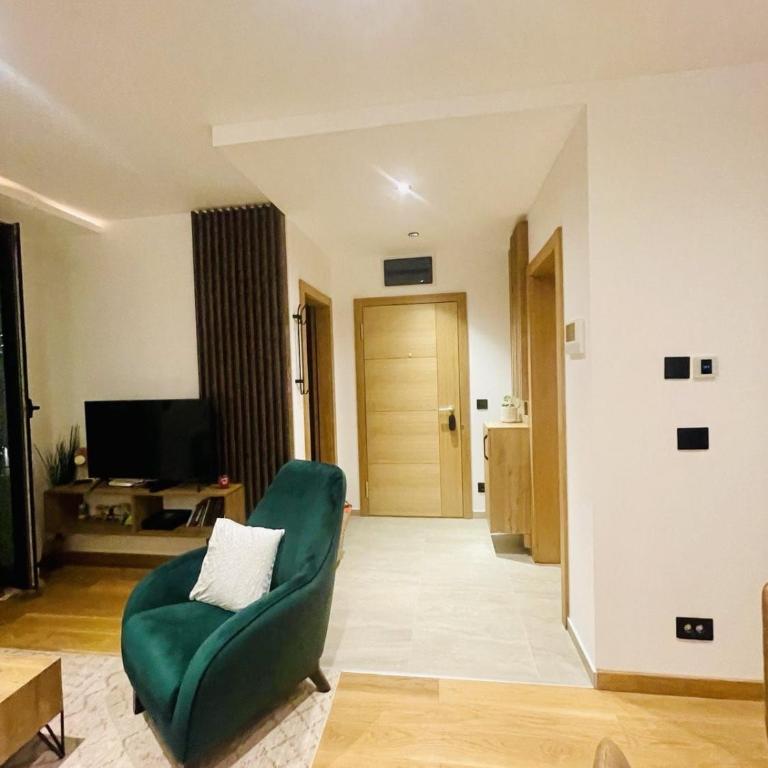 Orla - One-Bedroom Apartment - 3