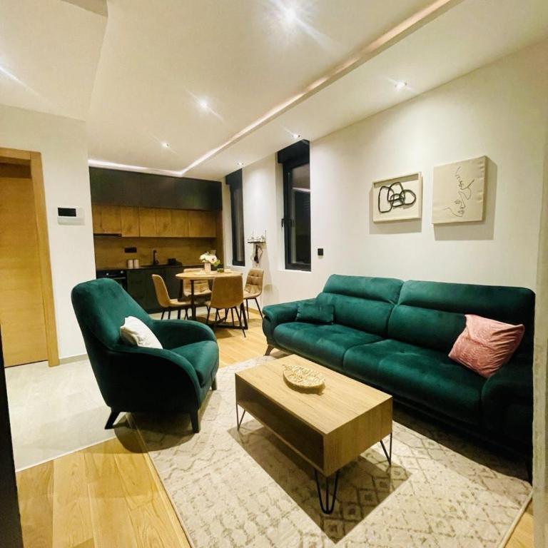 Orla - One-Bedroom Apartment - 2