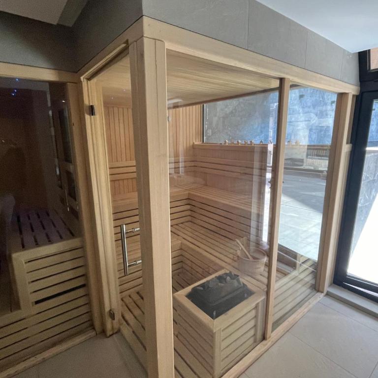 Orla - One-Bedroom Apartment - 26