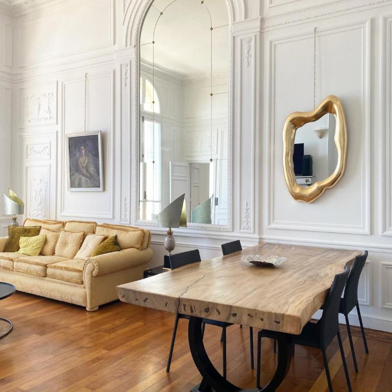 Beautiful period apartment Riviera Palace - Appartement 2 Chambres - 3