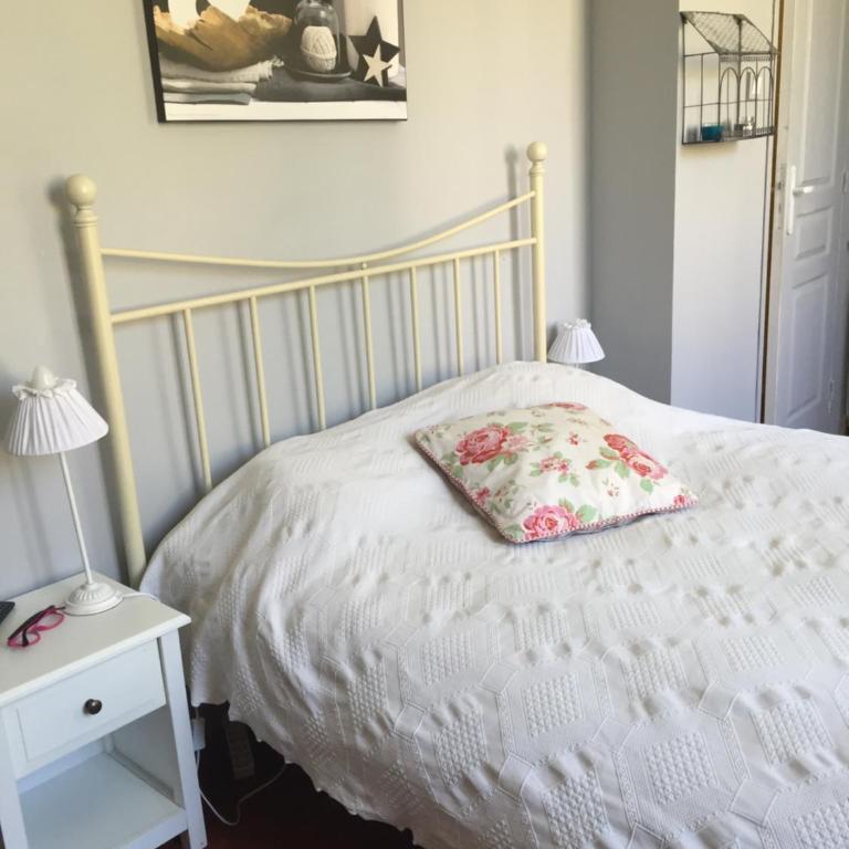 Maison d'Hôtes La Bastide Bleue - Chambre Double - Vue sur Jardin - 13