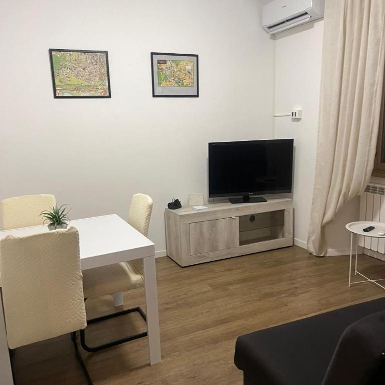 Casa Roma - Appartamento con 1 Camera da Letto - 13