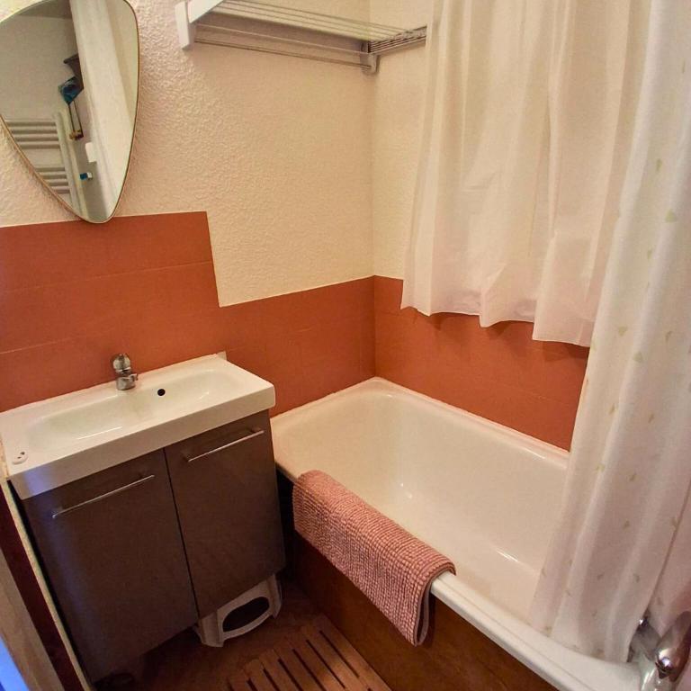 Studio SnowCarroz with a view for 4 people - Appartement - 7