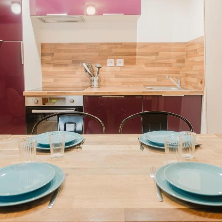Lille Centre - Nice, cozy and functional ap. - Apartment - 17